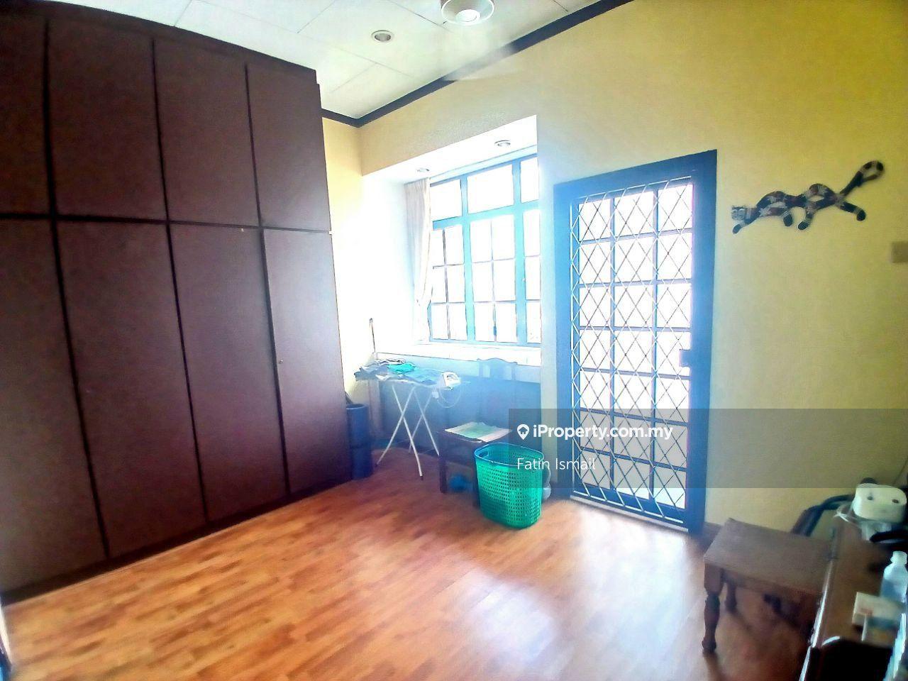 Rumah Berangkai 3 Tingkat untuk Dijual di Taman Dataran Ukay, Ulu Kelang oleh Fatin Ismail - iProperty.com.my