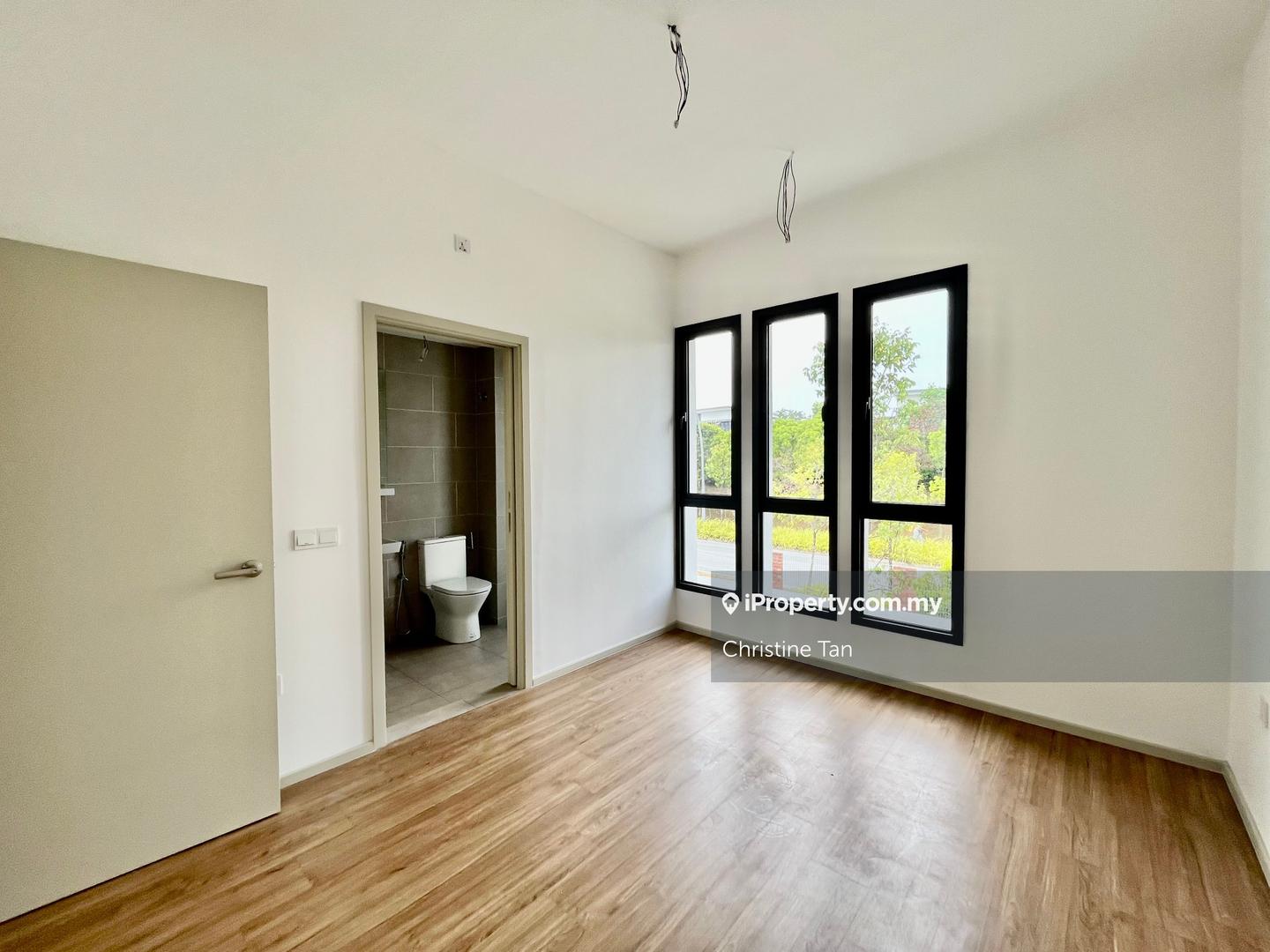 Rumah Berangkai 2 Tingkat untuk Dijual di Ilham Residence, Sungai Buloh oleh Christine Tan - iProperty.com.my