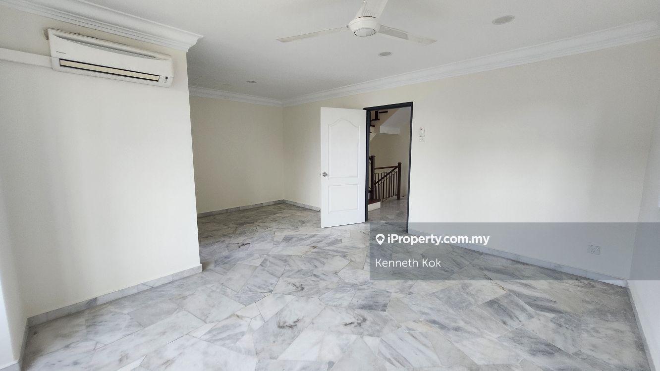 Rumah Berangkai 2.5 Tingkat untuk Dijual di Taman Puchong Impian, Puchong oleh Kenneth Kok - iProperty.com.my