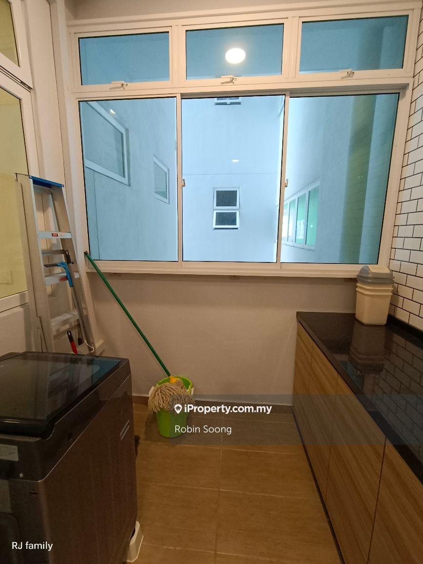 Service Residence for Sale in Parkland Residence by Robin Soong - iProperty.com.my