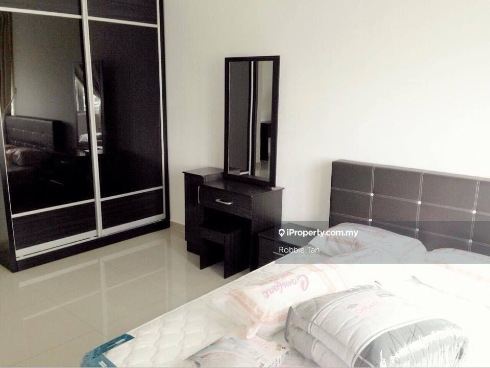 Condominium for Sale in Fairway Suites by Robbie Tan - iProperty.com.my