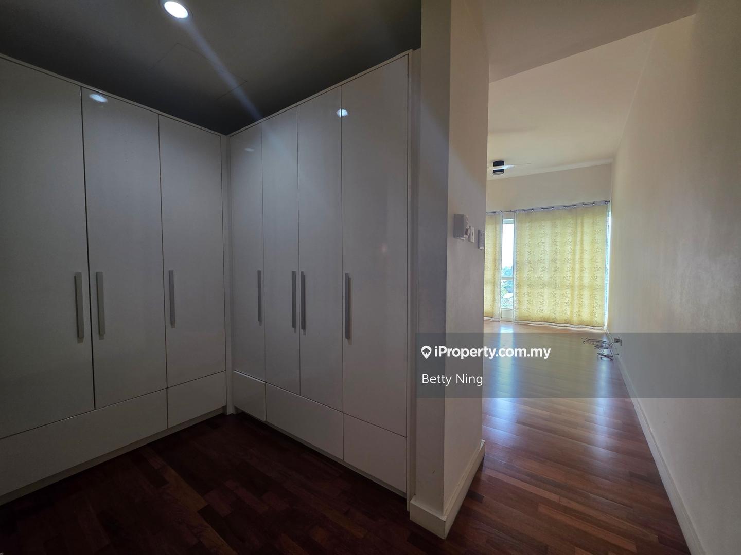 Service Residence for Sale in Sinaran TTDI by Betty Ning - iProperty.com.my