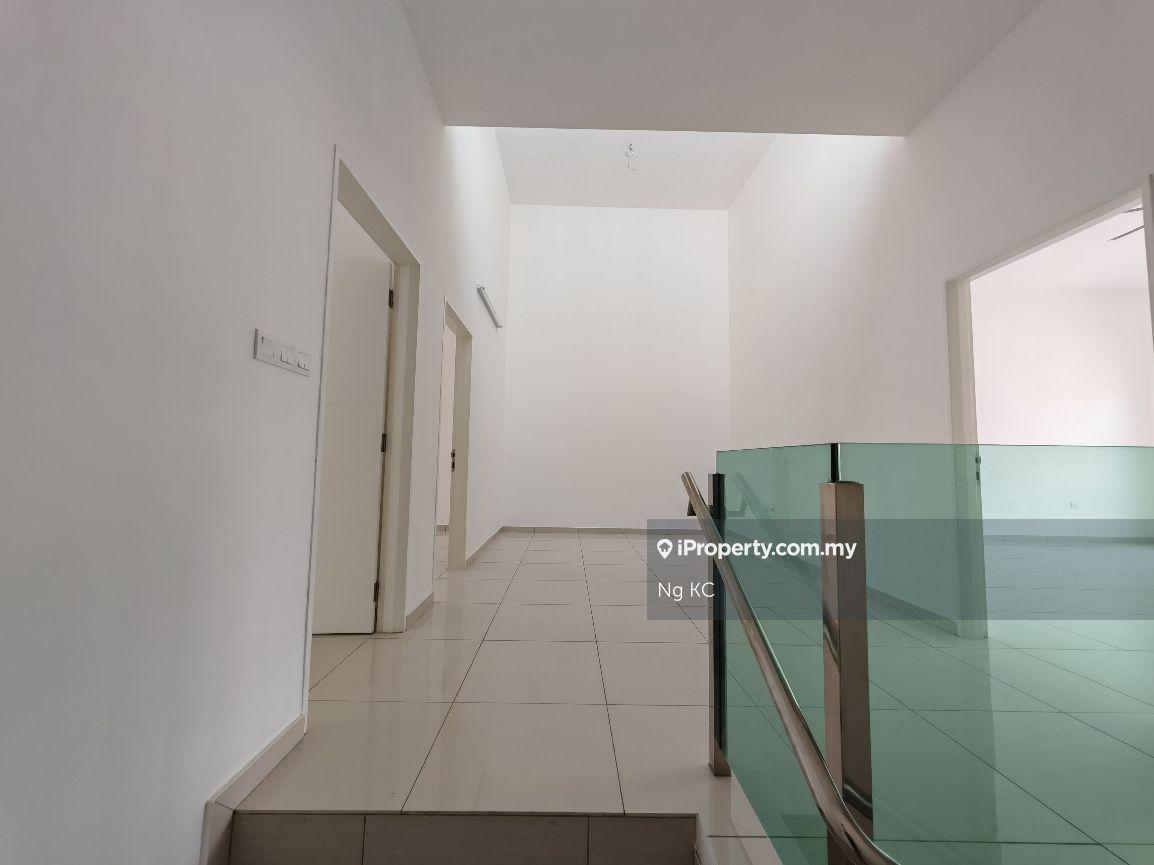 Rumah Berangkai 2 Tingkat untuk Dijual di Hijayu 3, Fellona, Bandar Sri Sendayan oleh Ng KC - iProperty.com.my