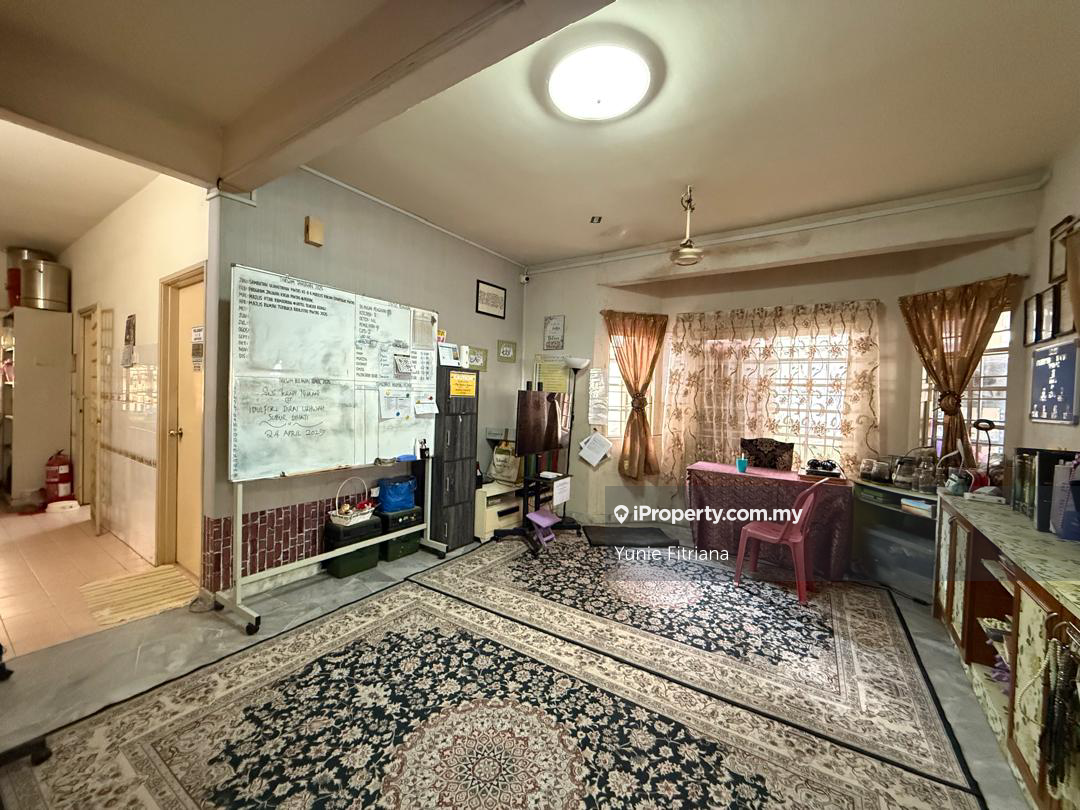 Semi-Detached House for Sale in Taman Impian Gemilang, Kajang by Yunie Fitriana - iProperty.com.my