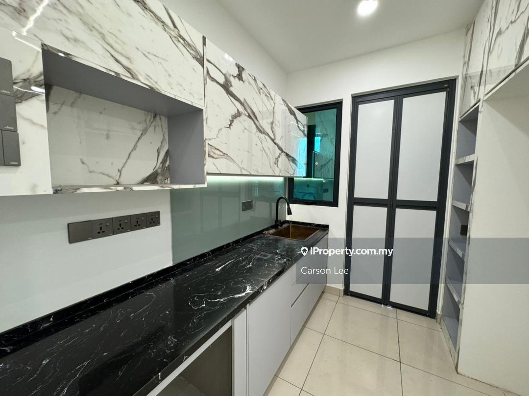 Service Residence for Sale in Fortune Centra by Carson Lee - iProperty.com.my