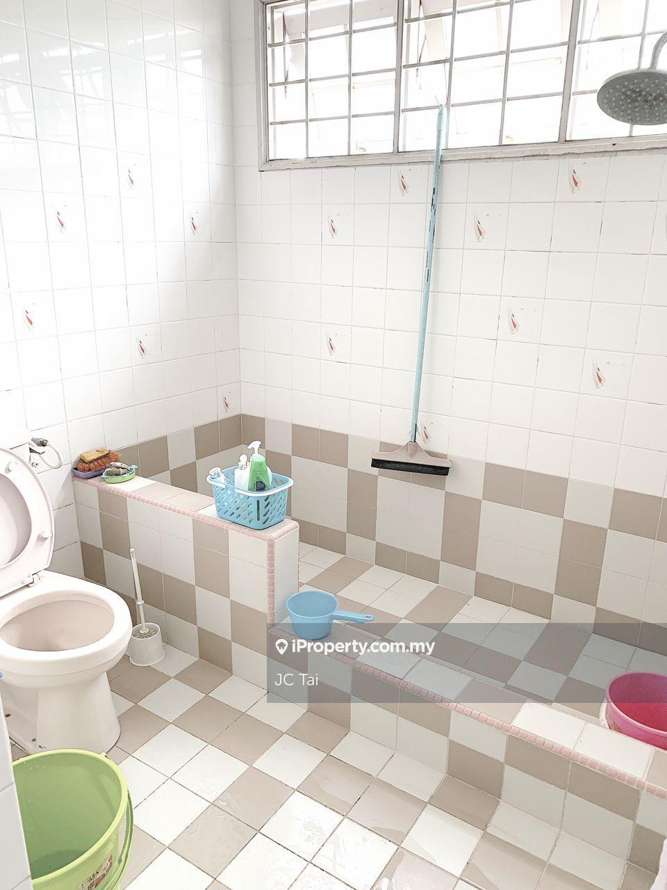 2-storey Terraced House for Sale in Usj 6, Subang Jaya by JC Tai - iProperty.com.my