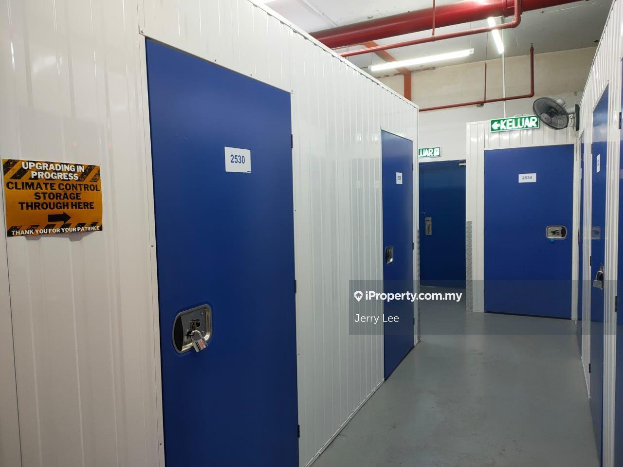 Gudang untuk Disewa di Seksyen 51a, Petaling Jaya oleh Jerry Lee - iProperty.com.my