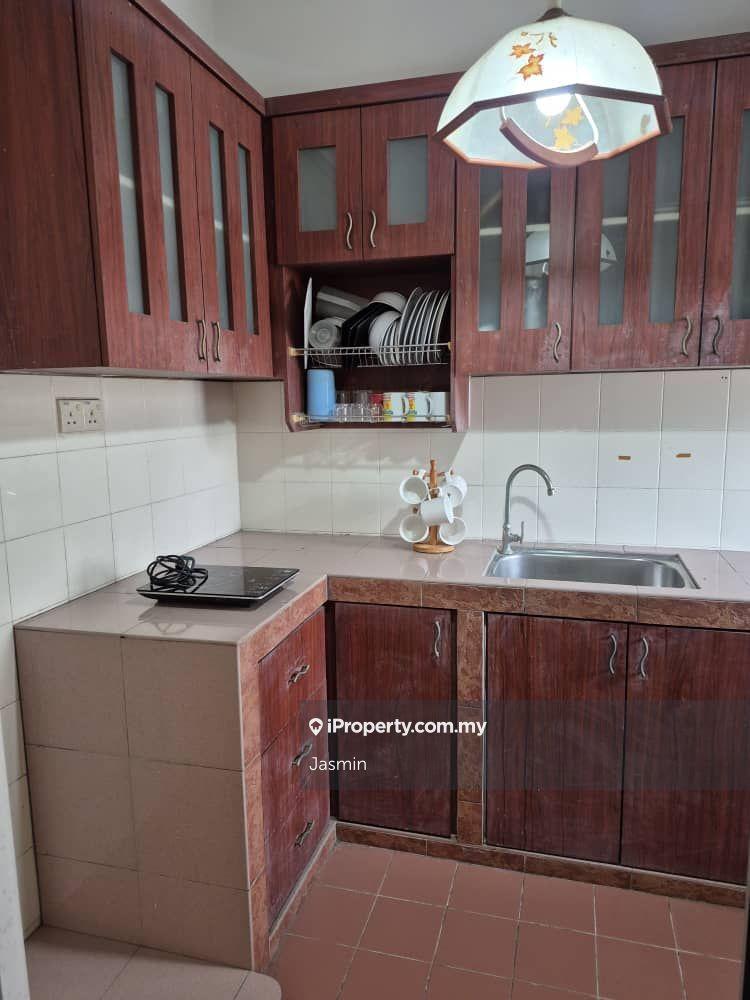 Townhouse for Sale in Bandar Putra, Kulai by Jasmin - iProperty.com.my