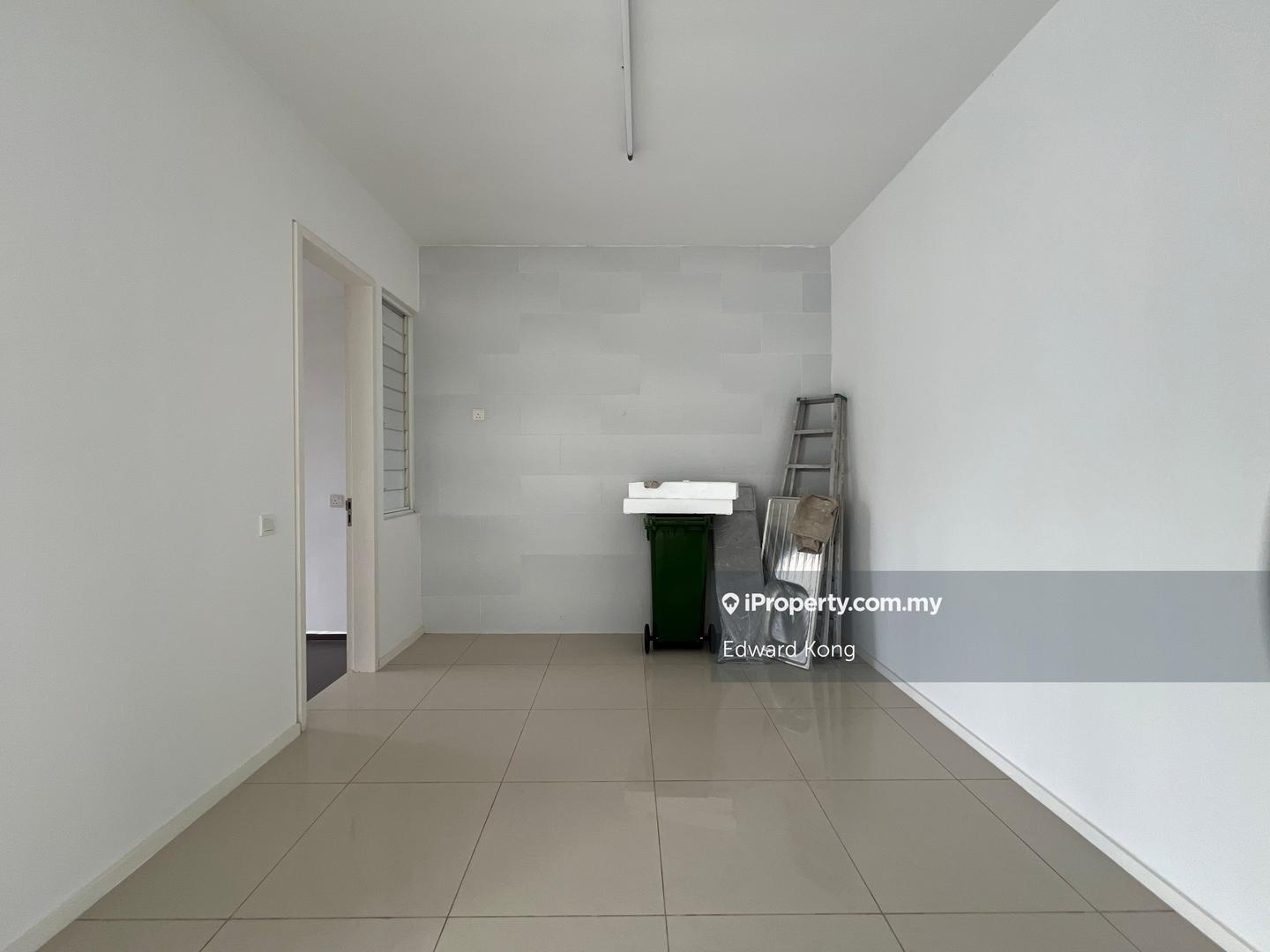 Rumah Berangkai 3 Tingkat untuk Disewa di Tamansari, Rawang oleh Edward Kong - iProperty.com.my