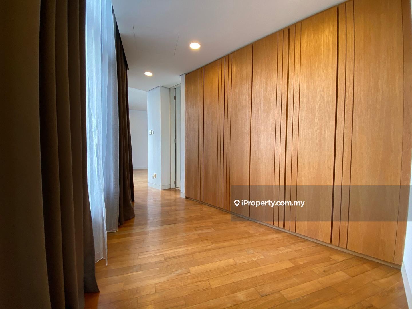 Condominium for Sale in Condominium @ The Troika by Ivan How - iProperty.com.my