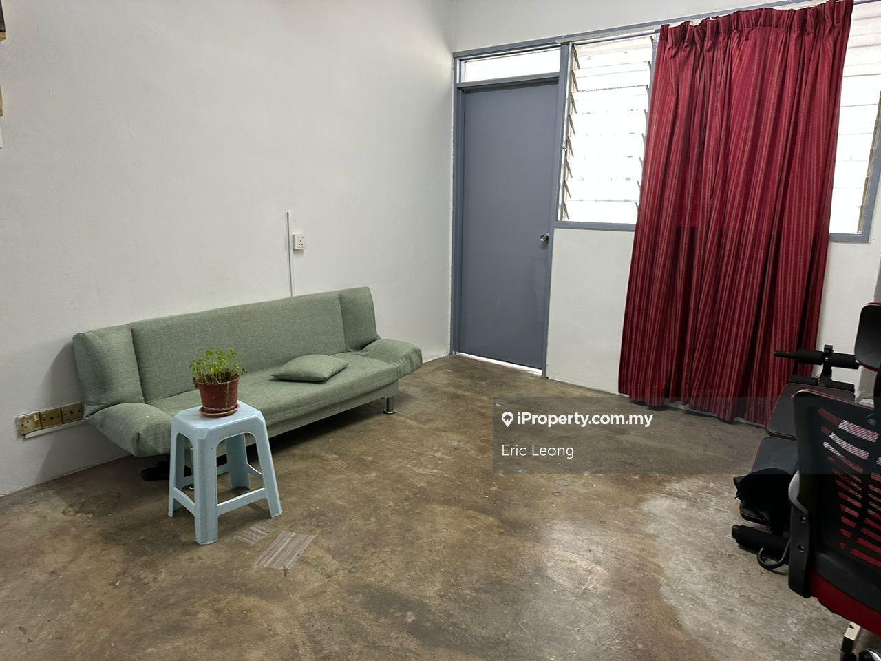 Apartment for Sale in Pangsapuri Seri Gembira by Eric Leong - iProperty.com.my