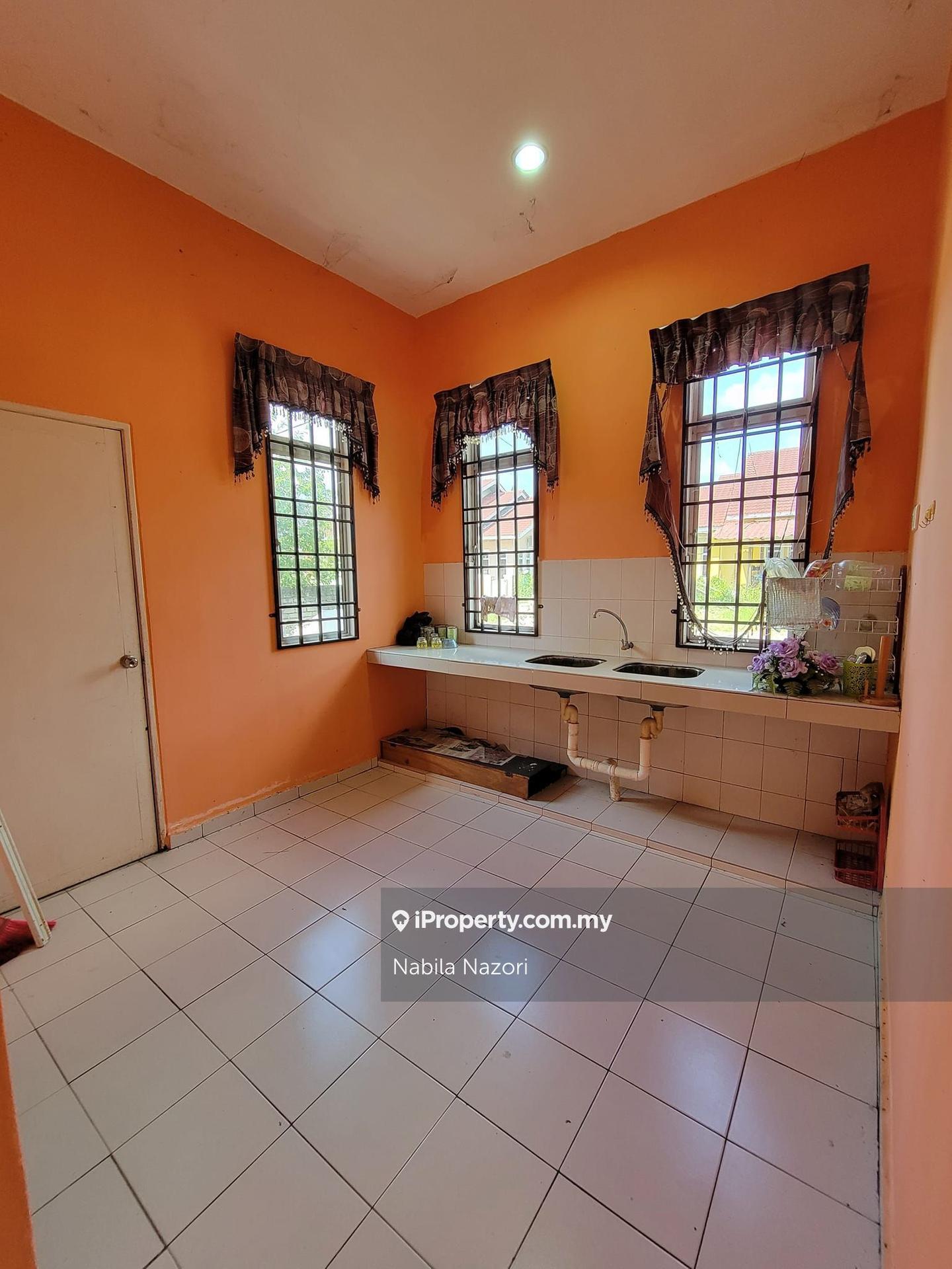 Semi-Detached House for Sale in Kadok, Kota Bharu by Nabila Nazori - iProperty.com.my