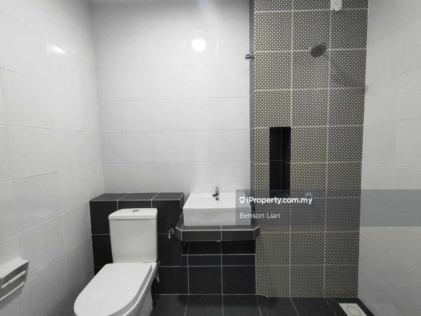 Rumah Berangkai 2 Tingkat untuk Disewa di Regent Garden @ Eco Grandeur, Puncak Alam oleh Benson Lian - iProperty.com.my