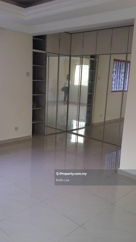 Bungalow House for Sale in Taman Overseas Union (Taman Oug), Jalan Klang Lama (Old Klang Road) by BoBo Lee - iProperty.com.my