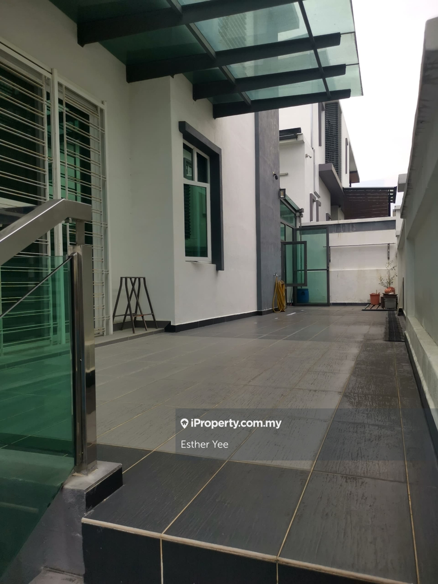 Semi-Detached House for Sale in Wira Heights, Bandar Sungai Long by Esther Yee - iProperty.com.my