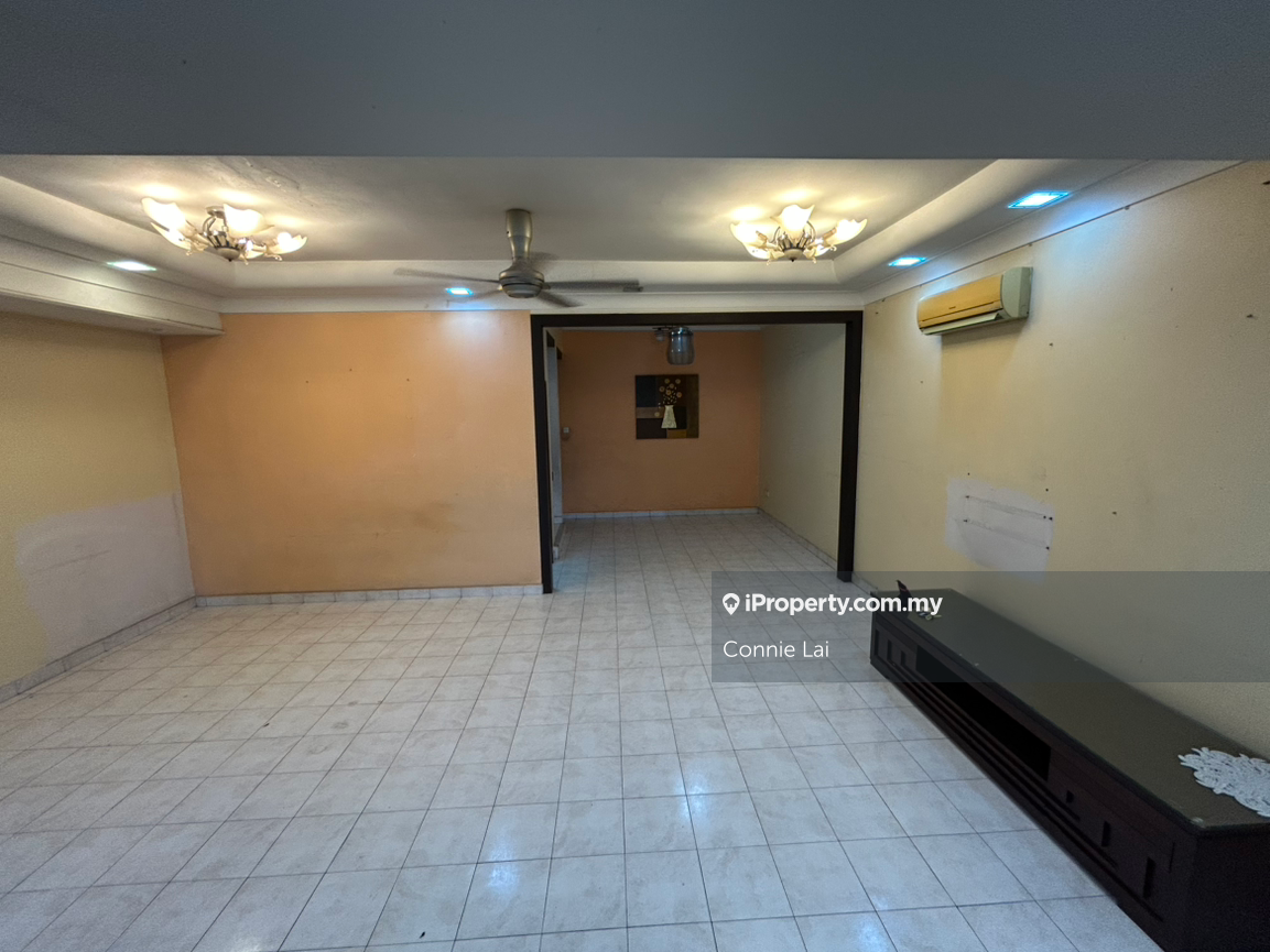 Rumah Berangkai 2 Tingkat untuk Dijual di Bukit Rahman Putra, Sungai Buloh oleh Connie Lai - iProperty.com.my