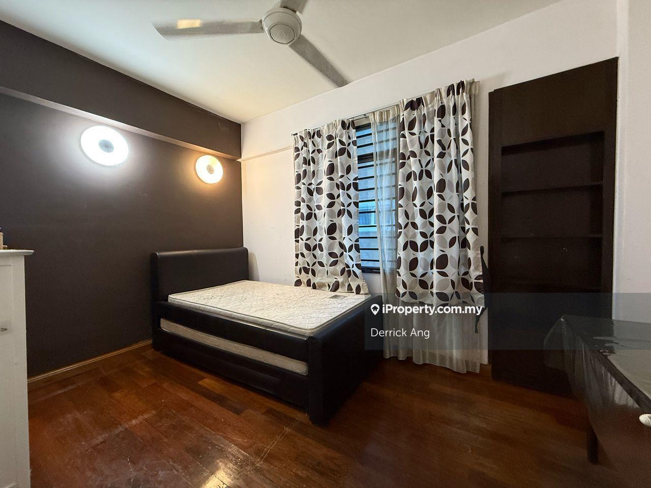 Condominium for Sale in Bungaraya Condominium by Derrick Ang - iProperty.com.my