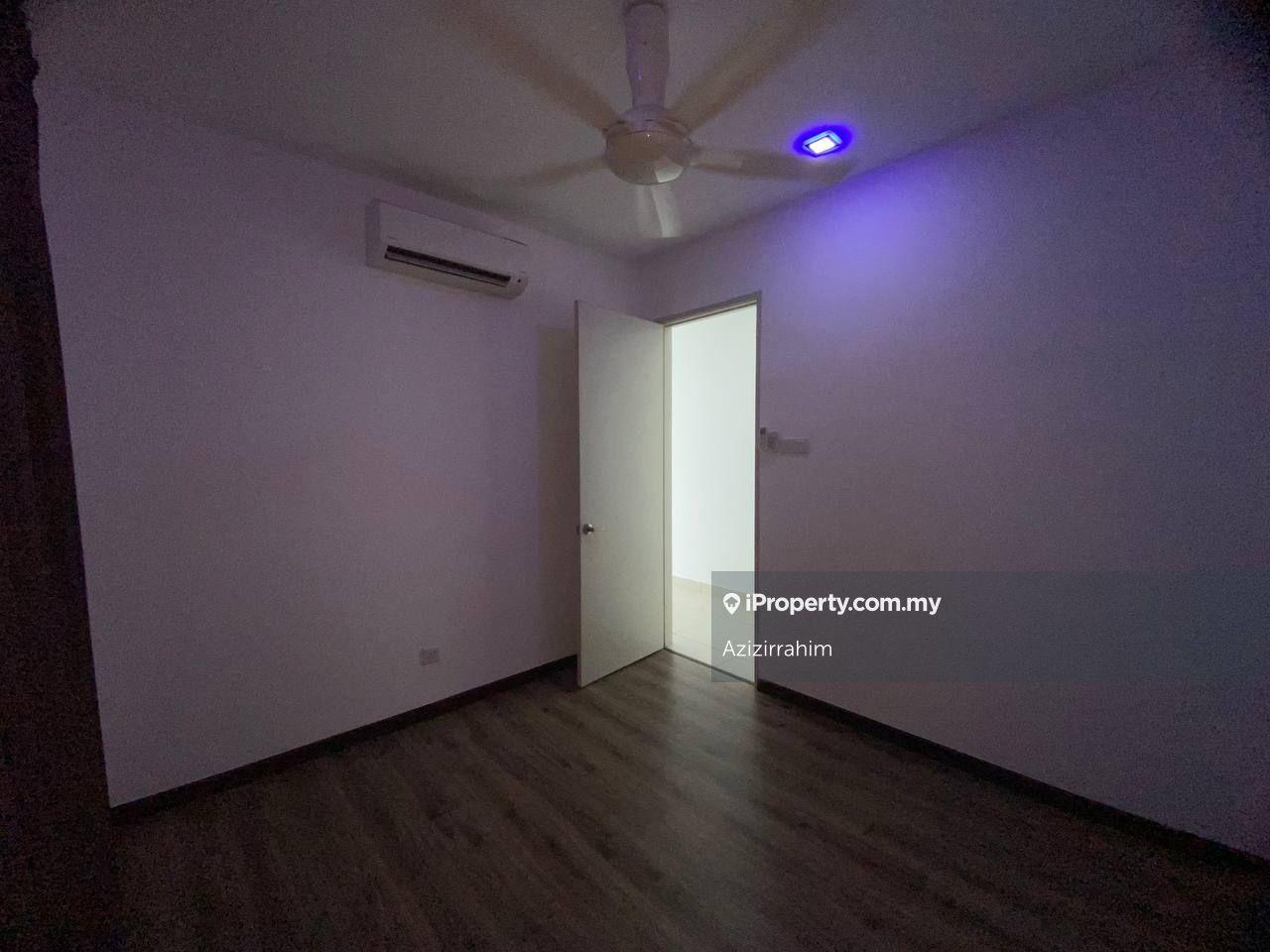 Condominium for Sale in Cristal Serin Residence by Azizirrahim - iProperty.com.my