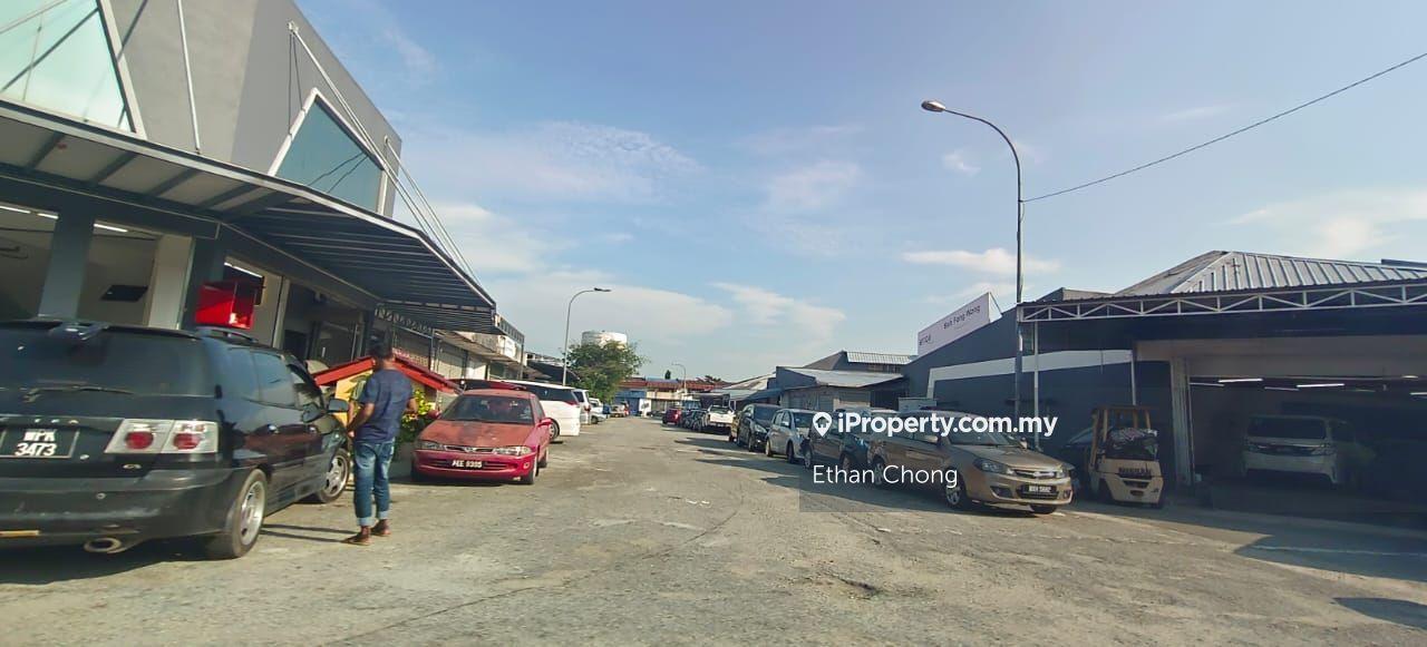 Terrace Factory for Rent in Puchong Utama (Seksyen 1), Puchong by Ethan Chong - iProperty.com.my