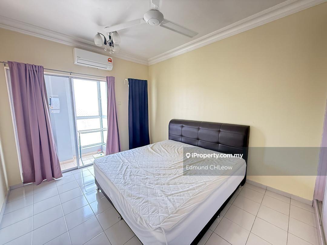 Townhouse for Sale in Taman Amansiara, Rawang by Edmund CHLeow - iProperty.com.my