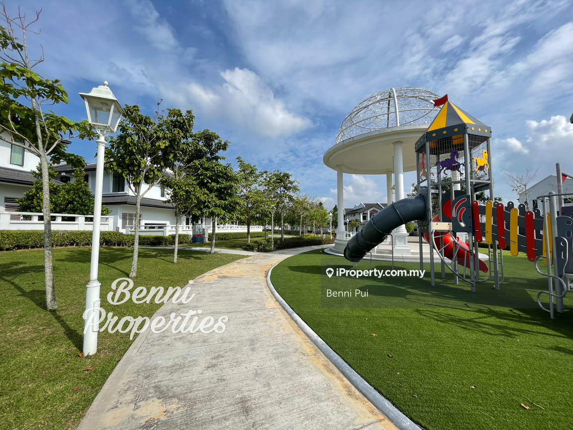 Rumah Berangkai 2 Tingkat untuk Dijual di Eco Majestic, Semenyih oleh Benni Pui - iProperty.com.my