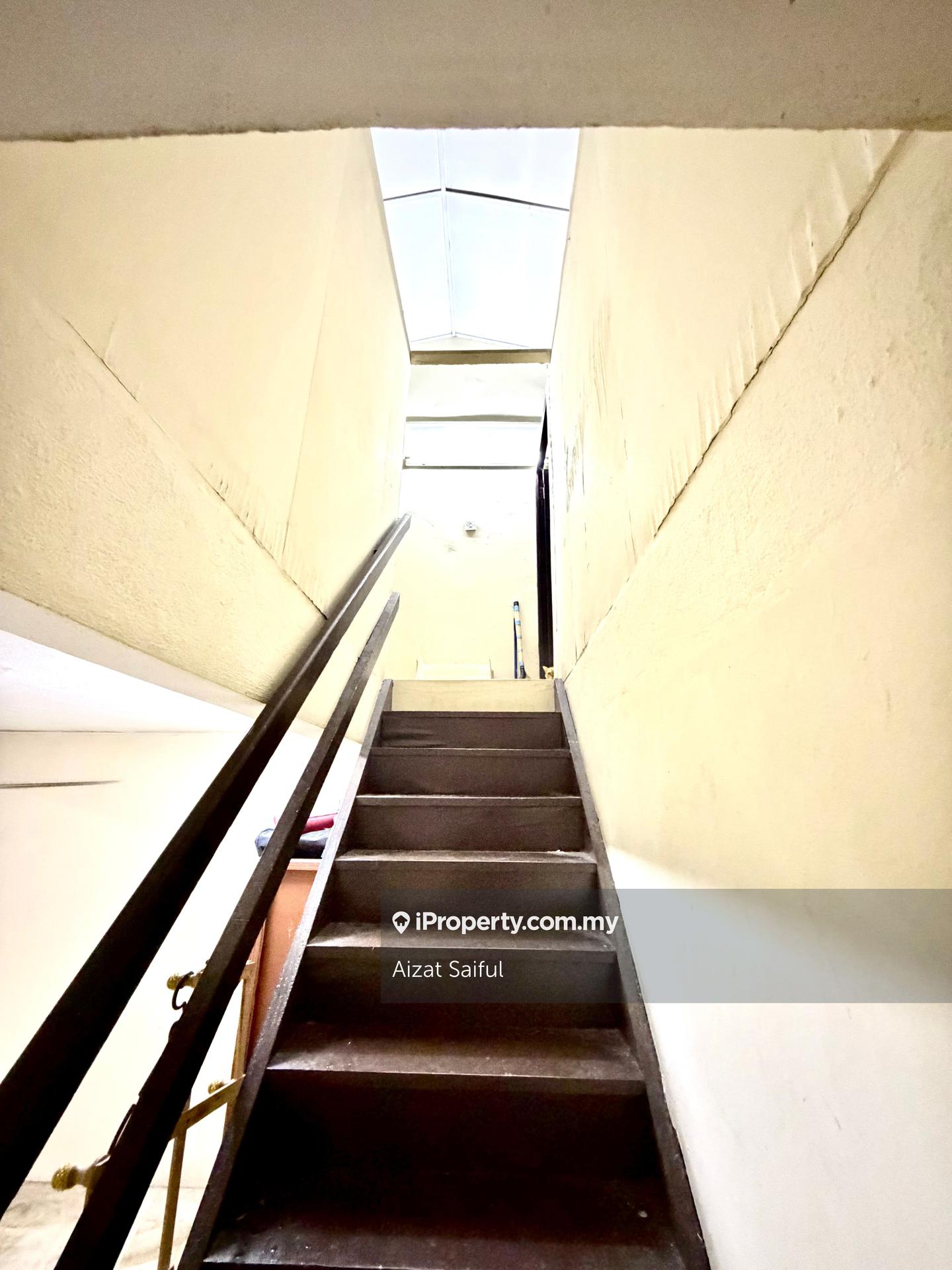 Rumah Teres untuk Dijual di Taman Bukit Kajang Baru, Kajang oleh Aizat Saiful - iProperty.com.my