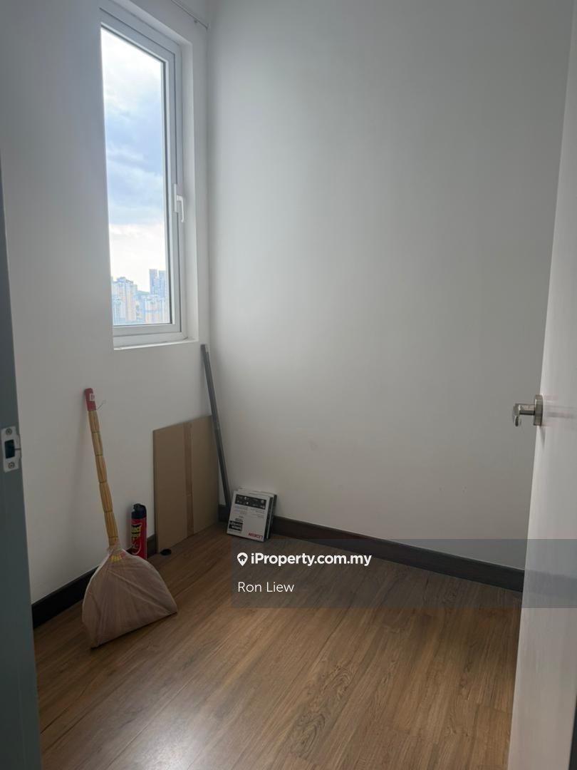 Service Residence for Rent in Pinnacle Sri Petaling by Ron Liew - iProperty.com.my