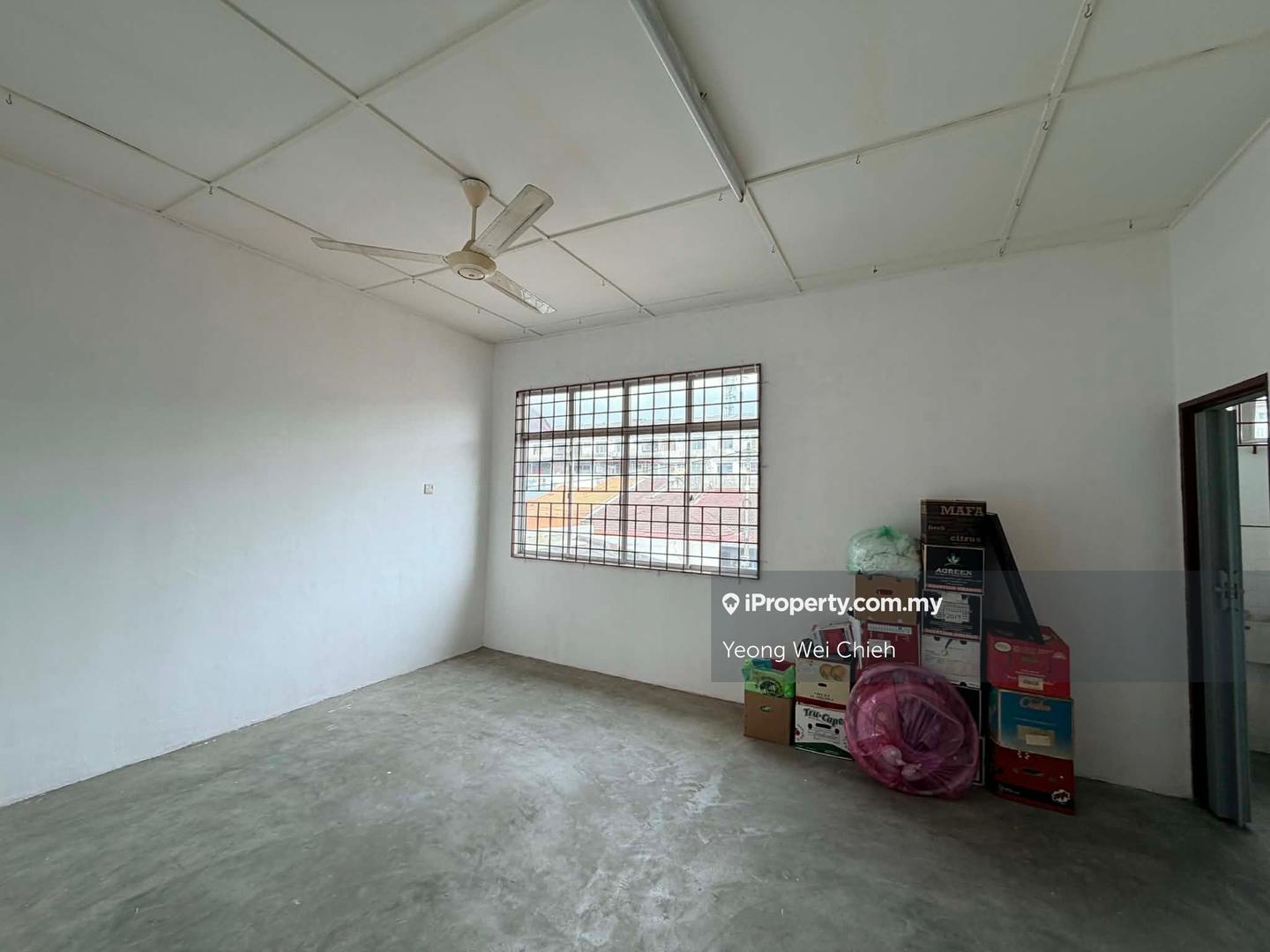 Rumah Berangkai 2 Tingkat untuk Dijual di Taman Malim Jaya, Melaka City oleh Yeong Wei Chieh - iProperty.com.my