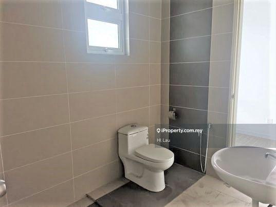 3-storey Terraced House for Sale in 3 Sty Freehold Terrace 2755sf Tiara South Semenyih, Semenyih by Hl Lau - iProperty.com.my