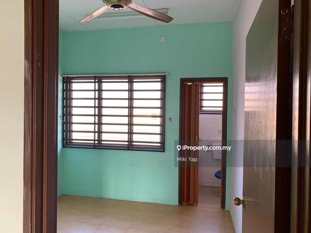 2-storey Terraced House for Sale in Taman Seri Mahkota Aman, Kuantan by Miki Yap - iProperty.com.my