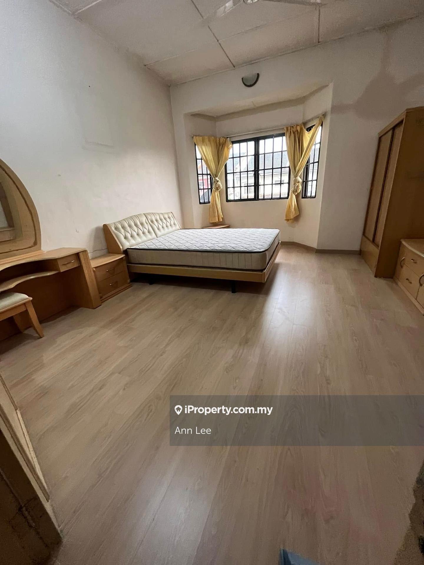 Rumah Berangkai 2 Tingkat untuk Dijual di Sungai Long, Bandar Sungai Long oleh Ann Lee - iProperty.com.my