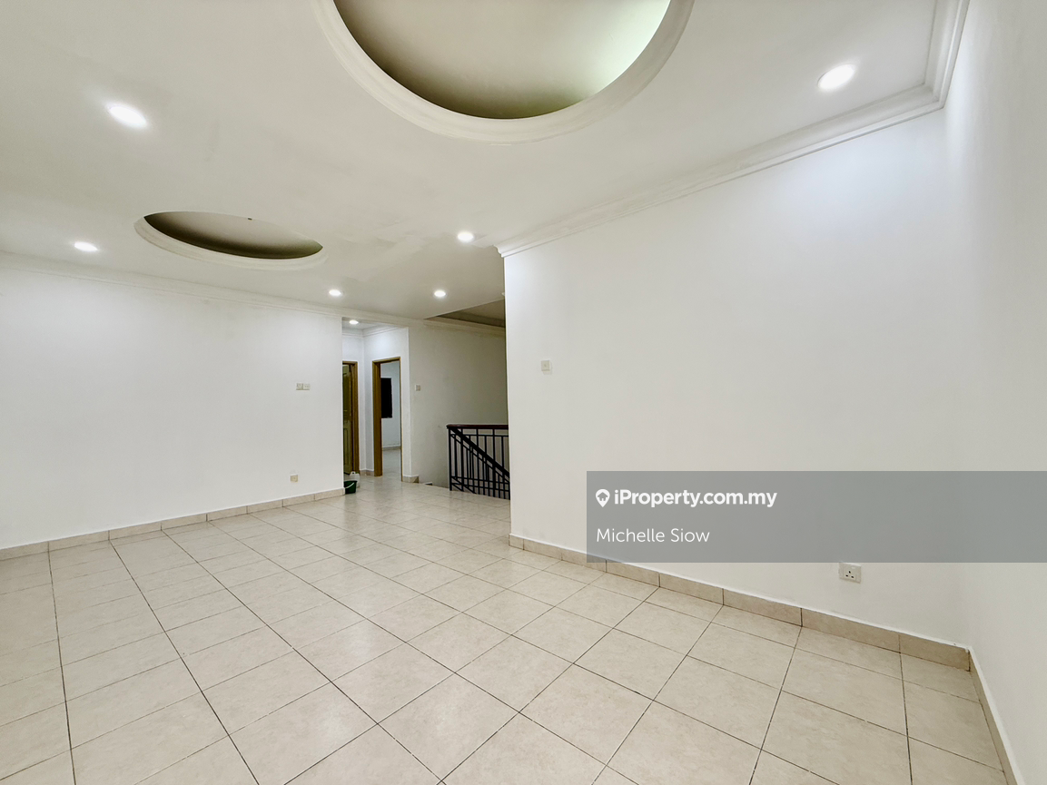 Townhouse for Sale in Taman Lagenda Mas, Cheras by Michelle Siow - iProperty.com.my