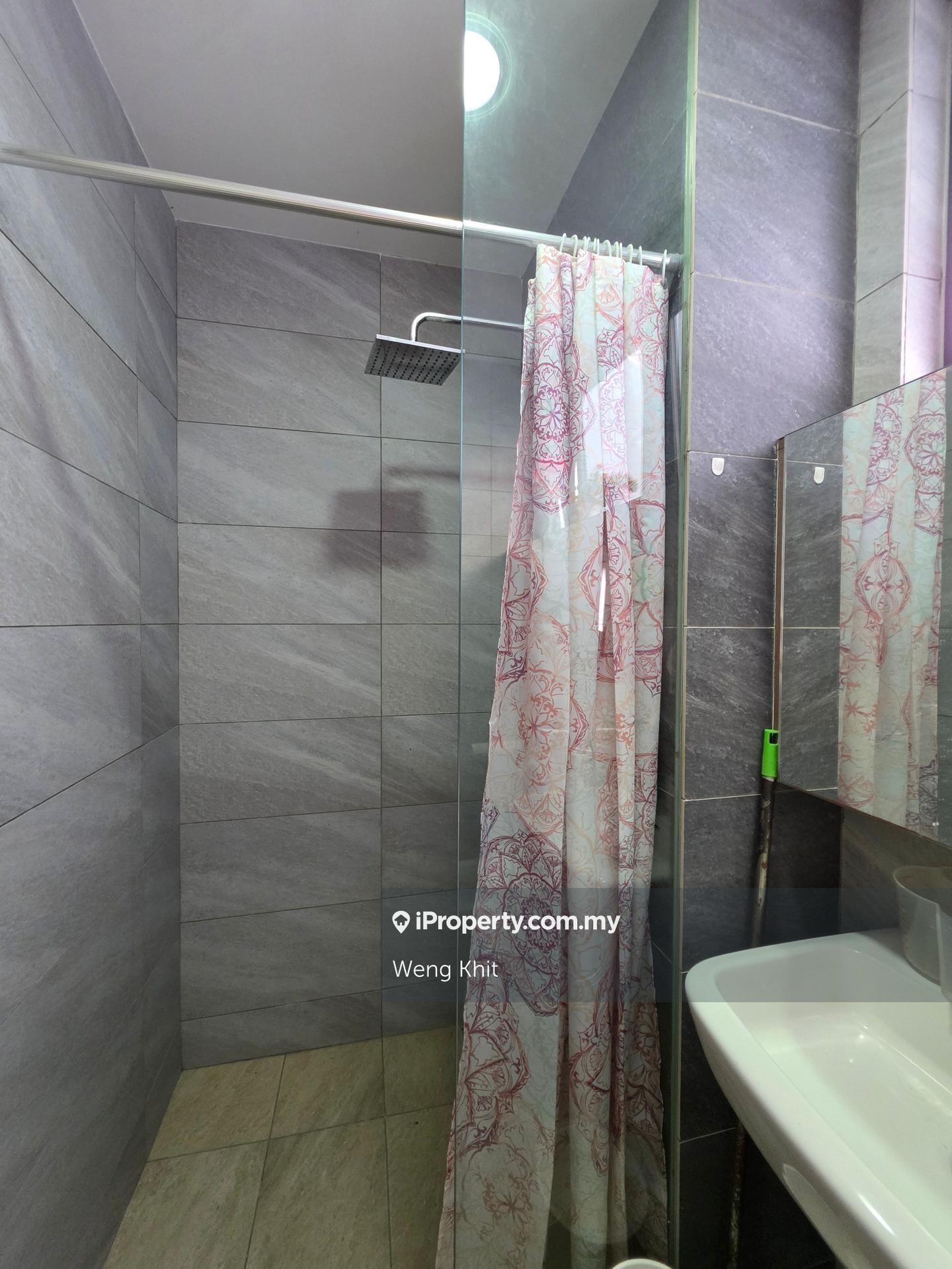 Condominium for Sale in Bennington Residences @ SkyArena by Weng Khit - iProperty.com.my