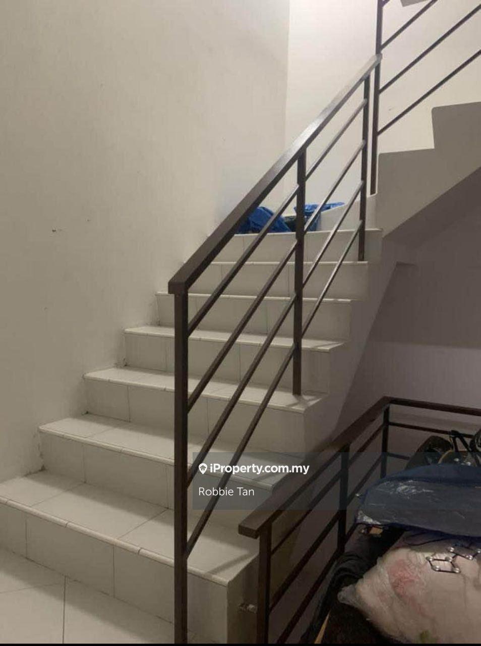 Rumah Berangkai 2.5 Tingkat untuk Dijual di Taman Scientex Pasir Gudang, Pasir Gudang oleh Robbie Tan - iProperty.com.my