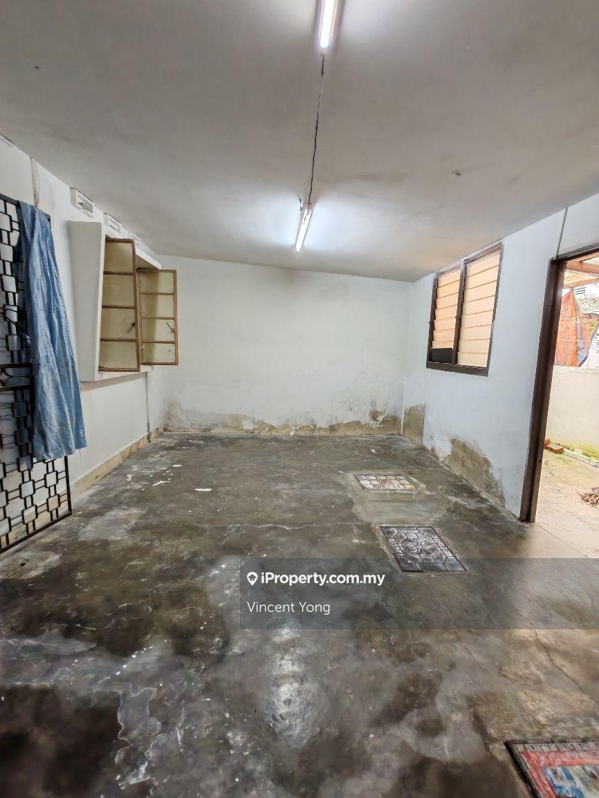 Rumah Teres untuk Dijual di Taman Abad, Johor Bahru oleh Vincent Yong - iProperty.com.my