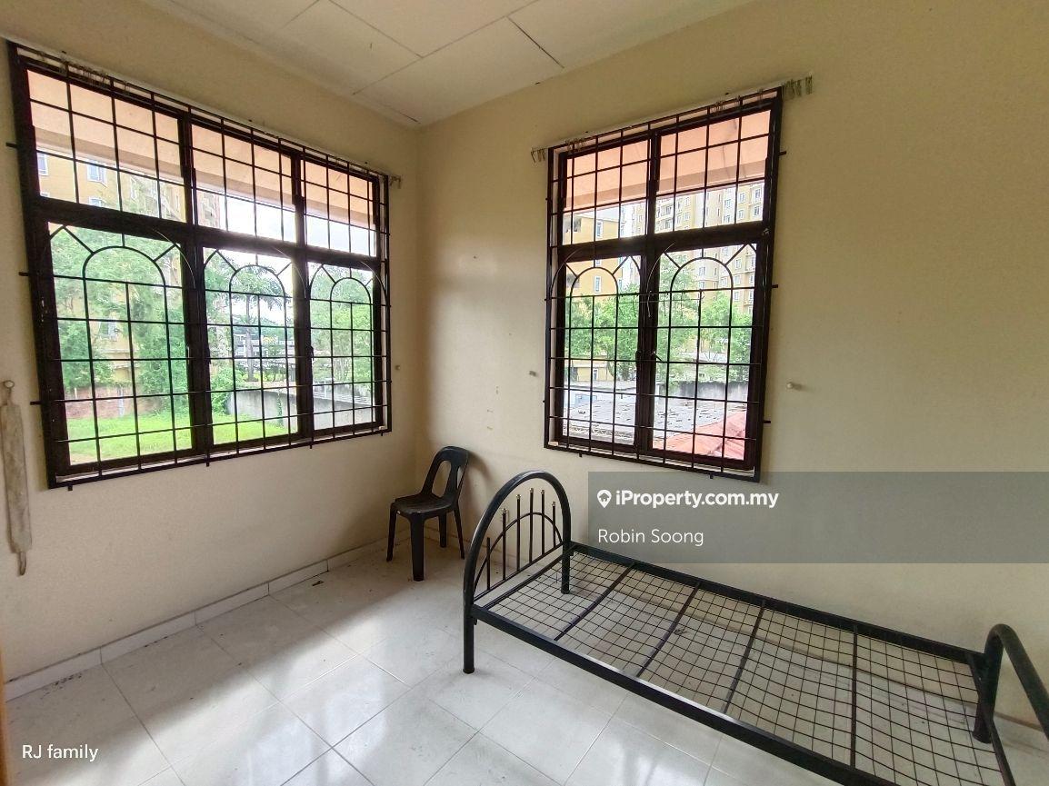 Rumah Berkembar untuk Dijual di Bukit Beruang, Bukit Baru oleh Robin Soong - iProperty.com.my
