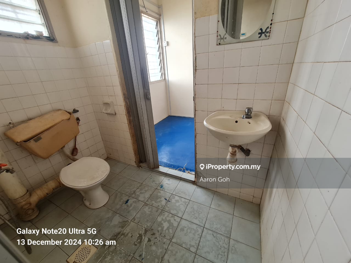 2-storey Terraced House for Sale in Taman Desa Serdang, Seri Kembangan by Aaron Goh - iProperty.com.my