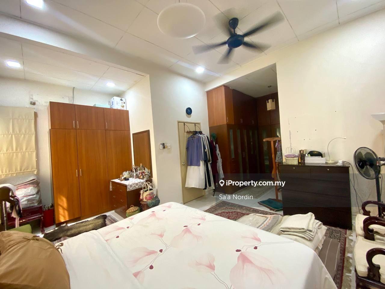 Rumah Berkembar untuk Dijual di Seksyen 7, Shah Alam oleh Sa'a Nordin - iProperty.com.my