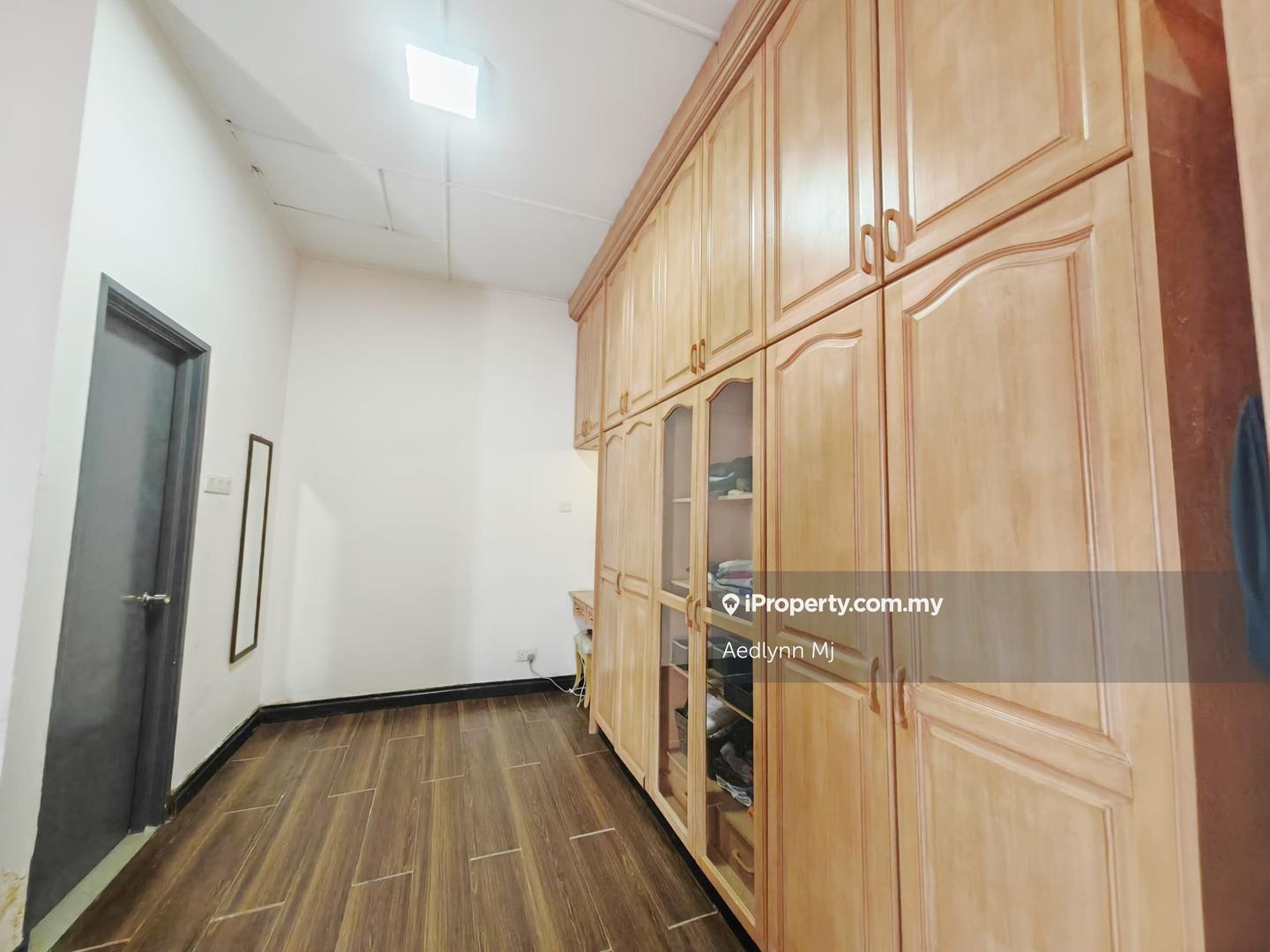 Rumah Berangkai 2.5 Tingkat untuk Dijual di BANDAR PUCHONG JAYA, Puchong oleh Aedlynn Mj - iProperty.com.my