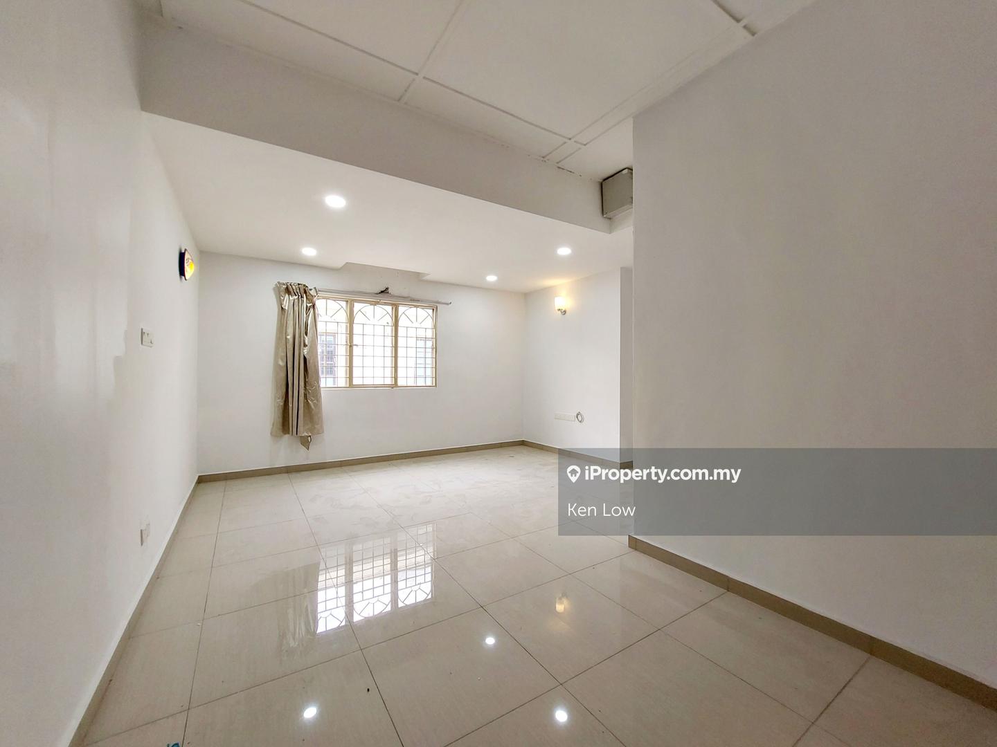 Rumah Berangkai 2 Tingkat untuk Dijual di Bandar Kajang, Kajang oleh Ken Low - iProperty.com.my