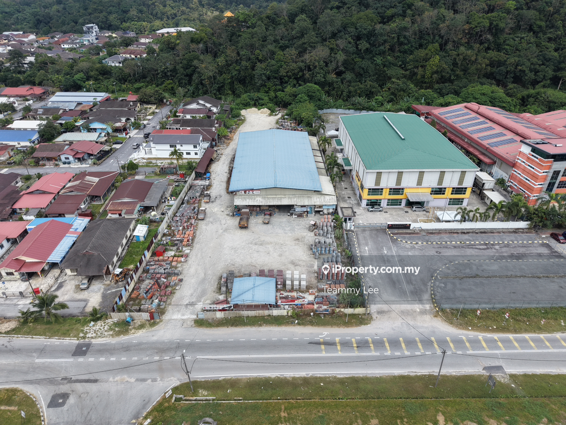 Tanah Perindustrian untuk Dijual di Kampung Sungai Tekali, Hulu Langat oleh Teammy Lee - iProperty.com.my