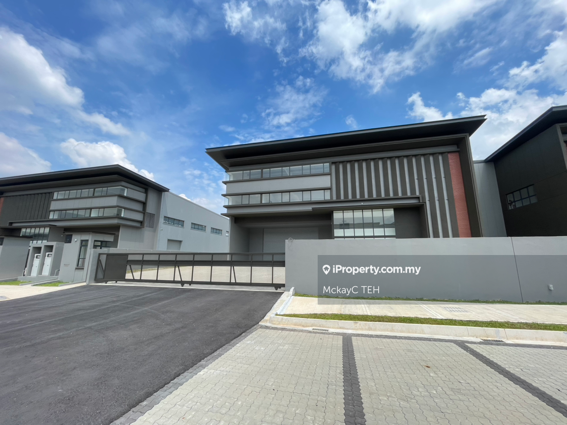 Semi-D Kilang untuk Disewa di Elmina business park, Sungai Buloh oleh MckayC TEH - iProperty.com.my