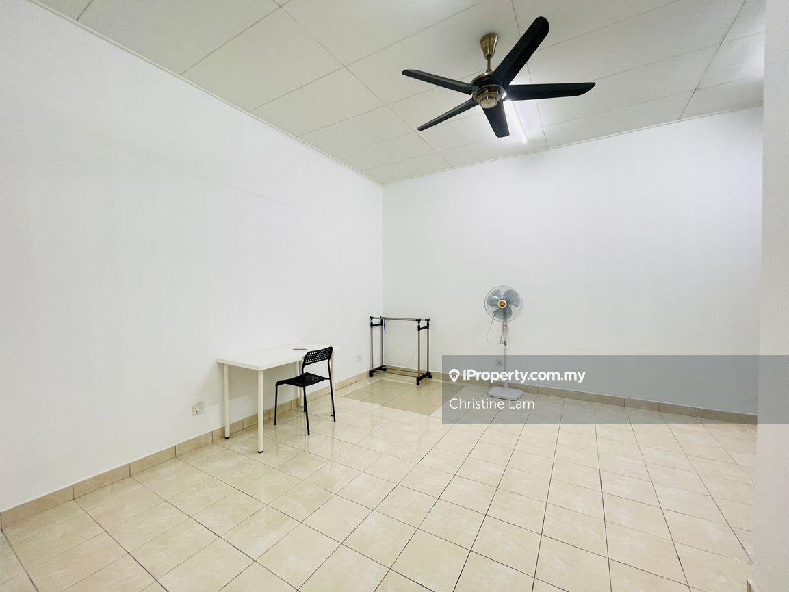 Rumah Bandar untuk Disewa di Kota Kemuning, Shah Alam oleh Christine Lam - iProperty.com.my