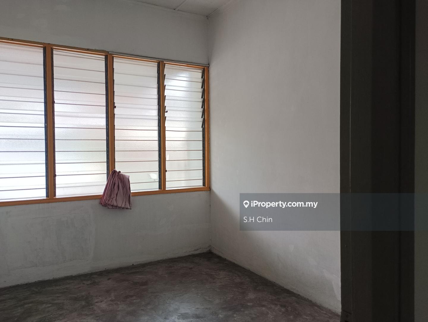 Rumah Berangkai 1 Tingkat untuk Dijual di Happy Garden, Kuchai Lama oleh S.H Chin - iProperty.com.my