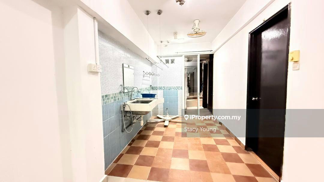 Semi-Detached House for Sale in Danau Villa Taman Desa, Taman Desa by Stacy Young - iProperty.com.my