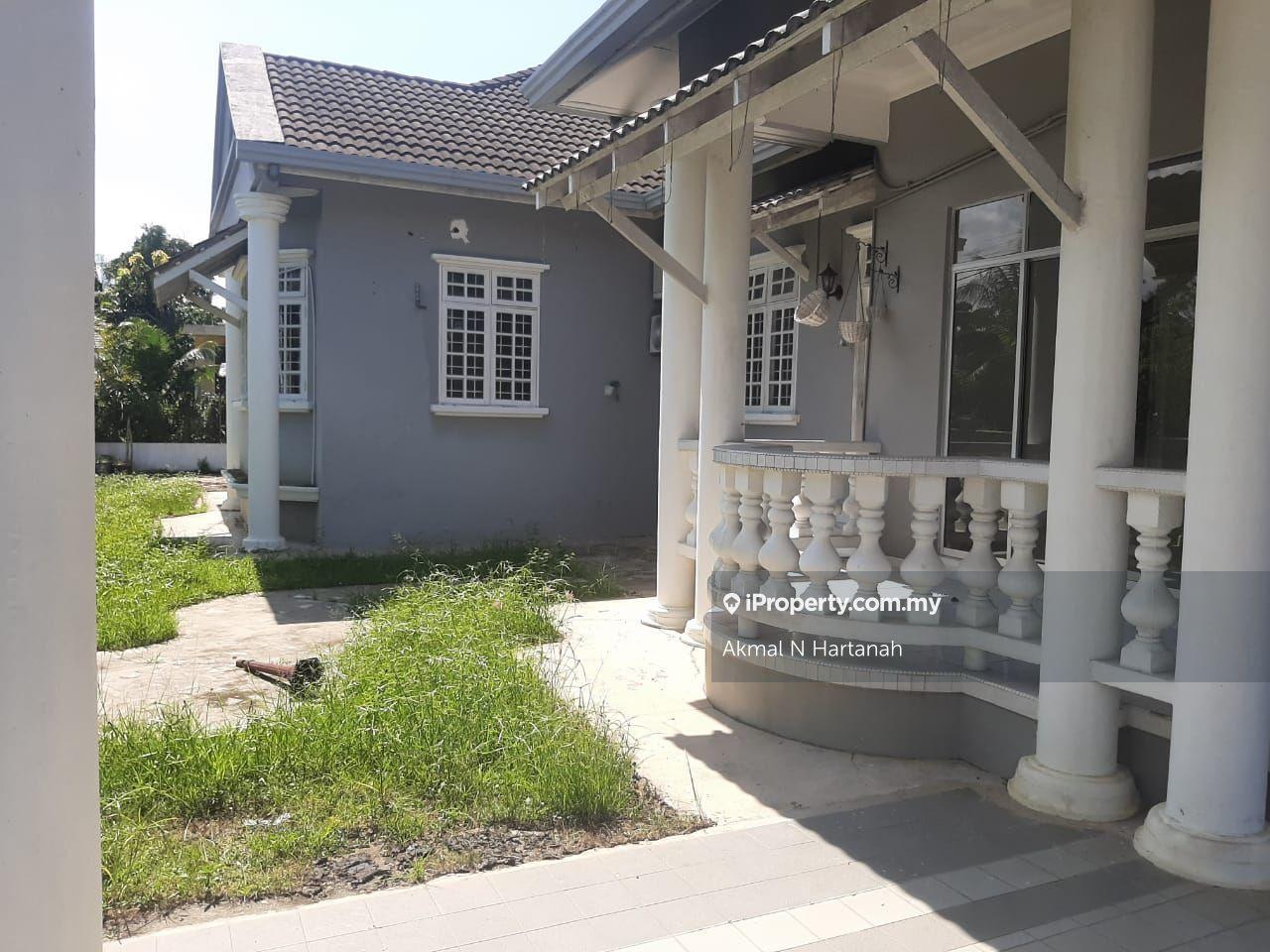 Banglo untuk Dijual di Villa Puteri Cempaka, Kota Bharu oleh Akmal N Hartanah - iProperty.com.my