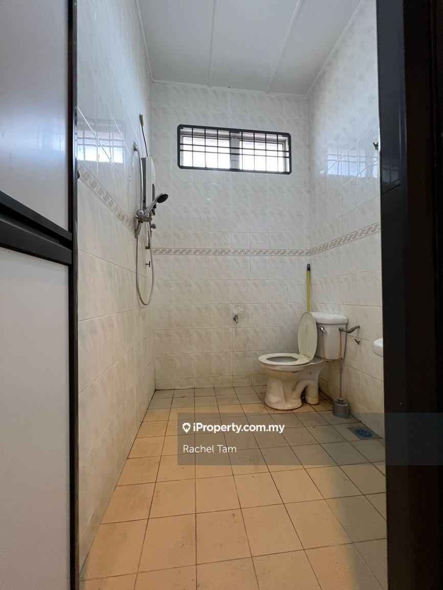 Rumah Berangkai 2 Tingkat untuk Disewa di Air Putih, Kuantan oleh Rachel Tam - iProperty.com.my