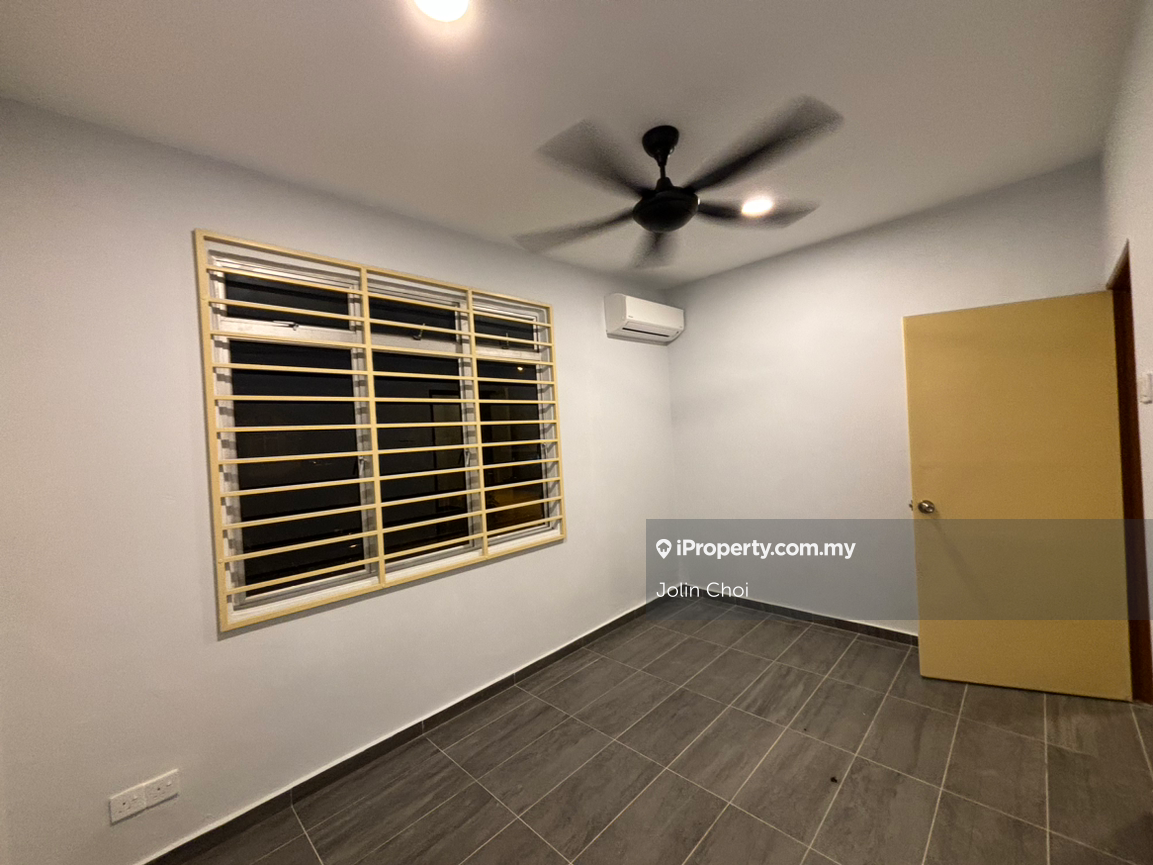 Rumah Berangkai 2 Tingkat untuk Dijual di ge3bz, Puchong oleh Jolin Choi - iProperty.com.my
