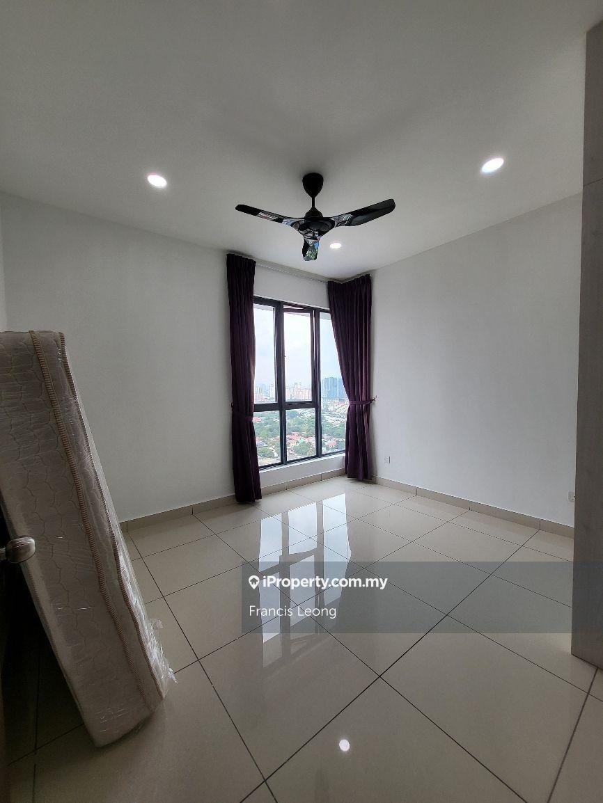 Service Residence for Sale in KL Traders Square by Francis Leong - iProperty.com.my