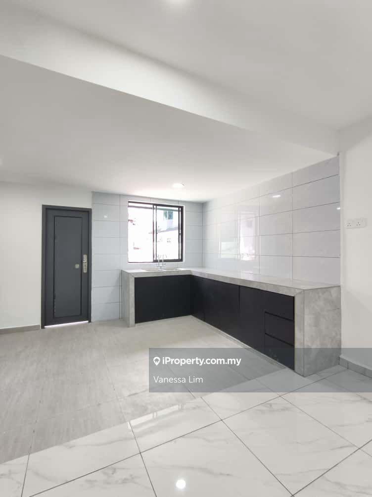 Rumah Berangkai 2 Tingkat untuk Dijual di Taman Muhibbah, Kulai oleh Vanessa Lim - iProperty.com.my